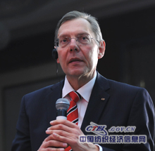 欧瑞康CEO.jpg